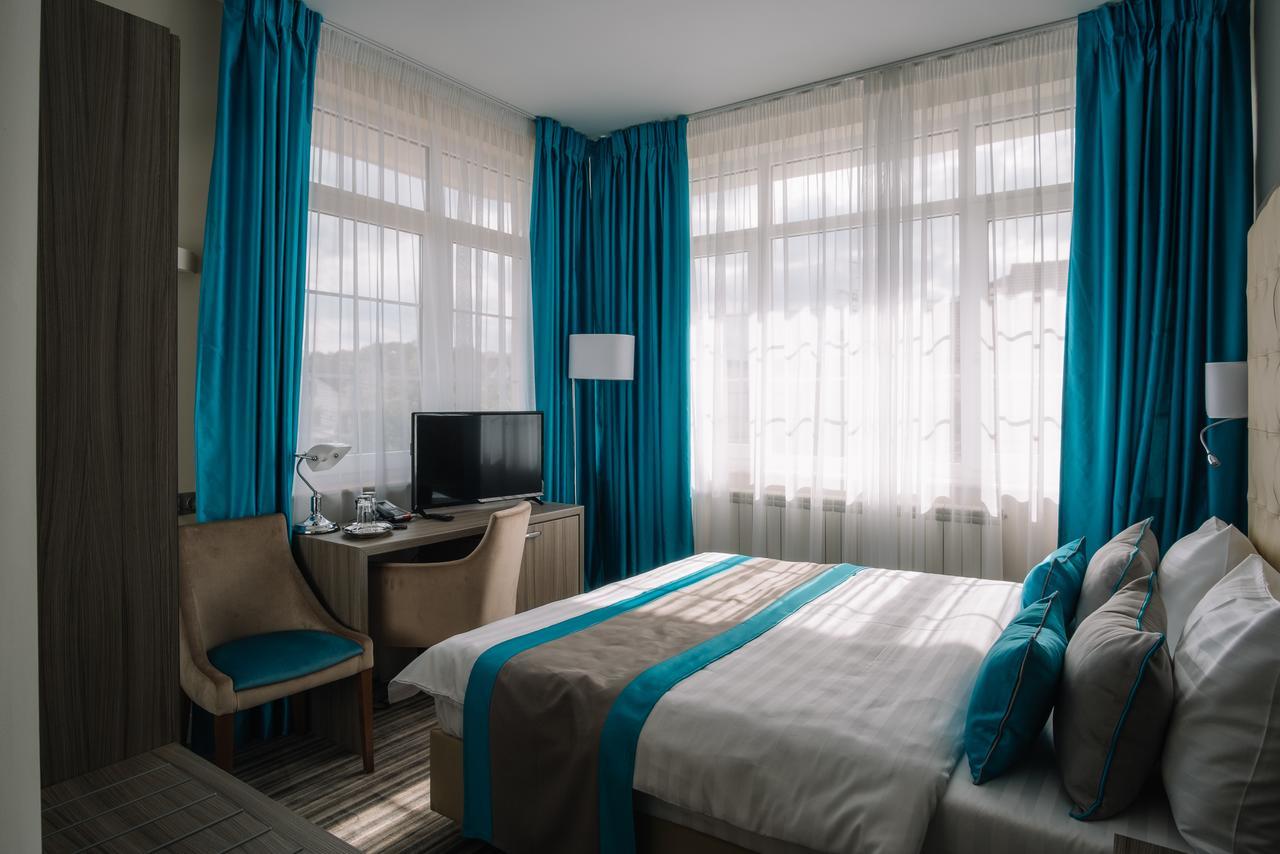 Norm Hill Hotel Cluj-Napoca Extérieur photo