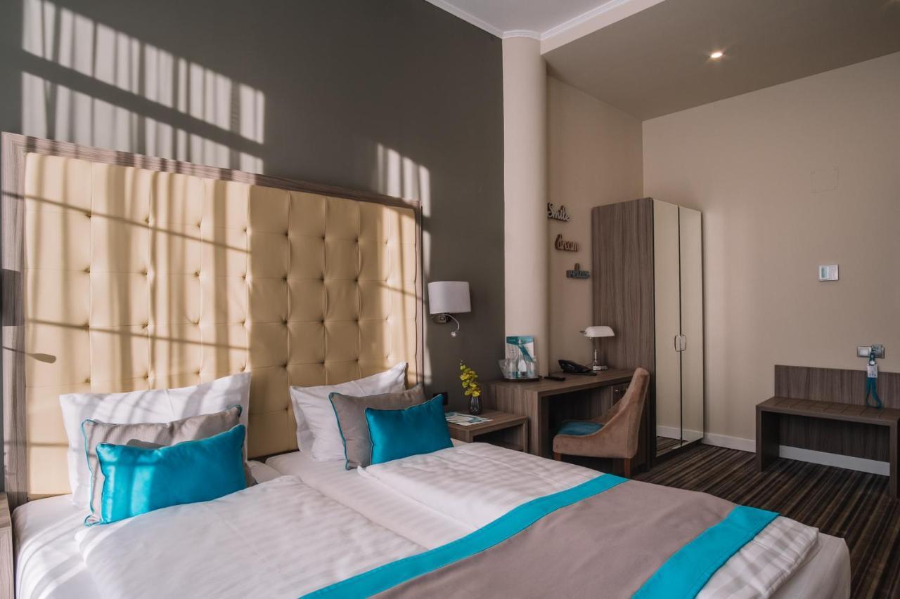 Norm Hill Hotel Cluj-Napoca Extérieur photo
